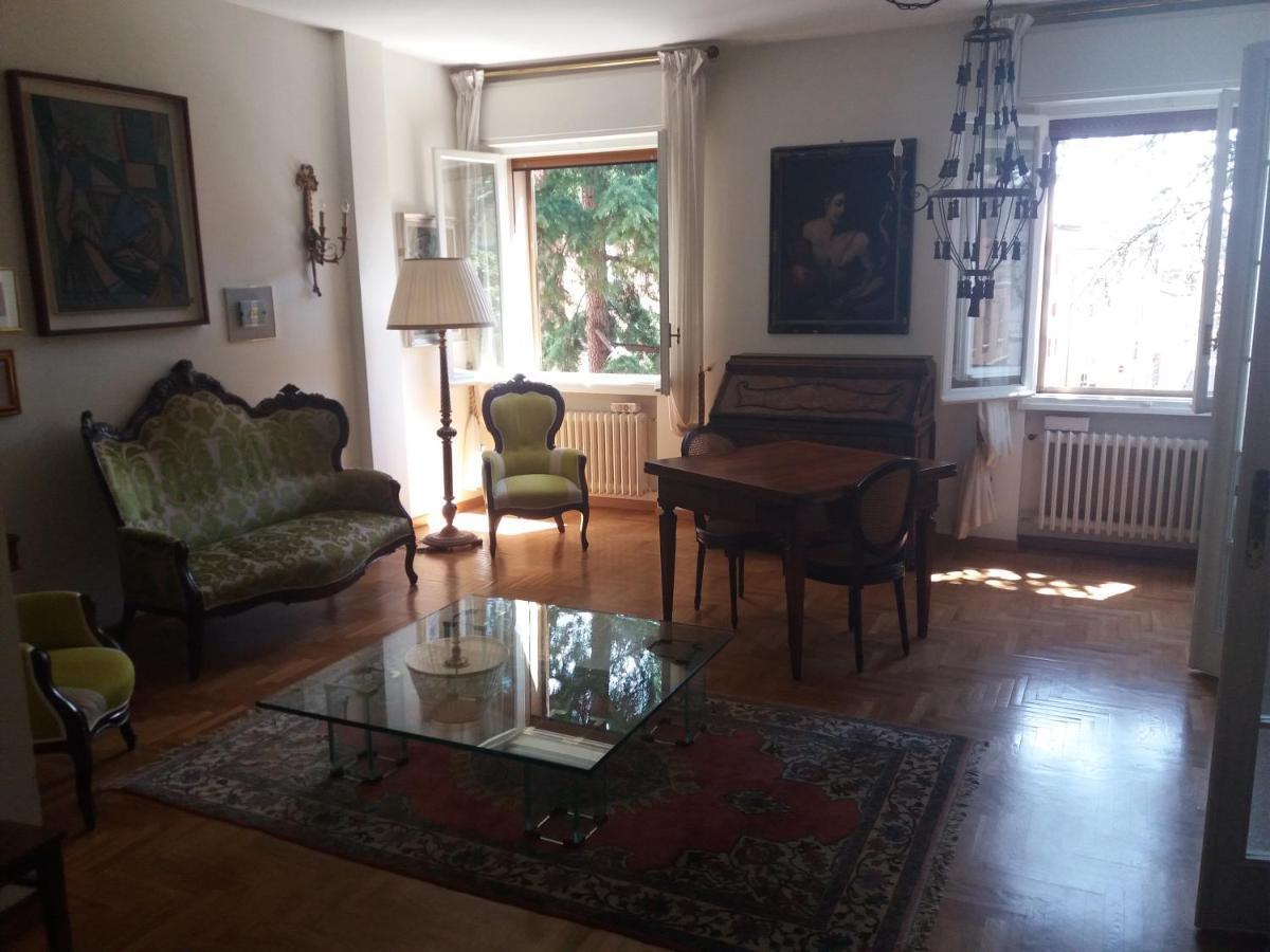 Апартаменты Relais Lola Болонья Экстерьер фото